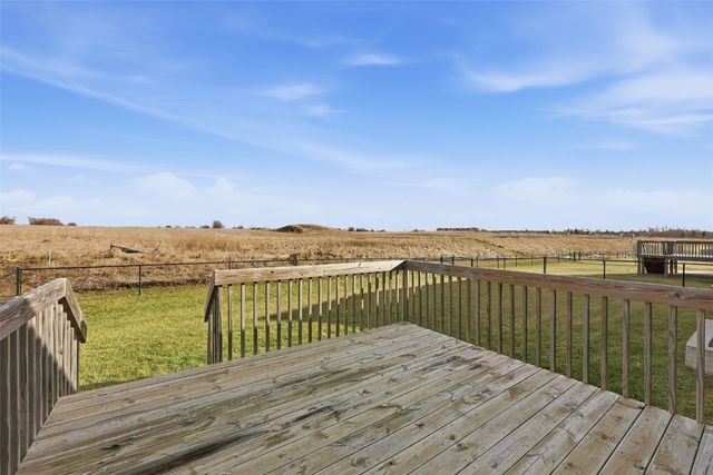 2925 Bryant Boulevard SW, Cedar Rapids, IA 52404