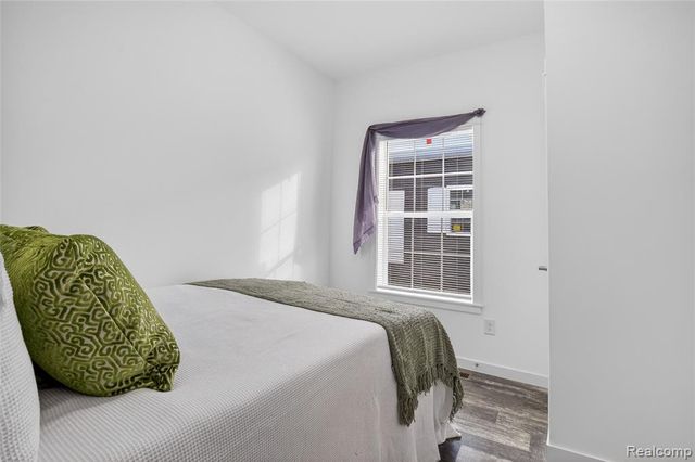7559 Packard Avenue, Warren, MI 48091