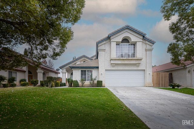 10403 Bay Colony Drive, Bakersfield, CA 93312