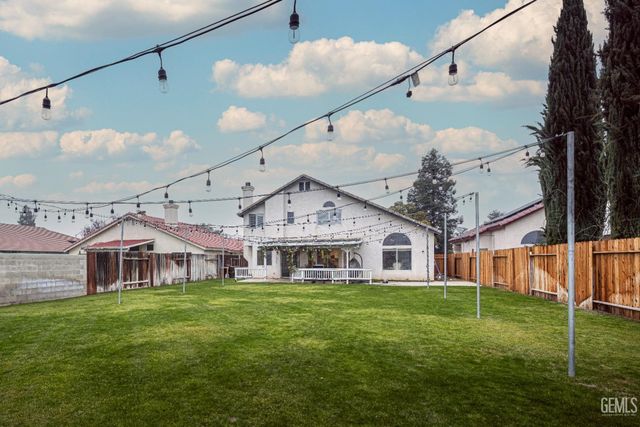 10403 Bay Colony Drive, Bakersfield, CA 93312