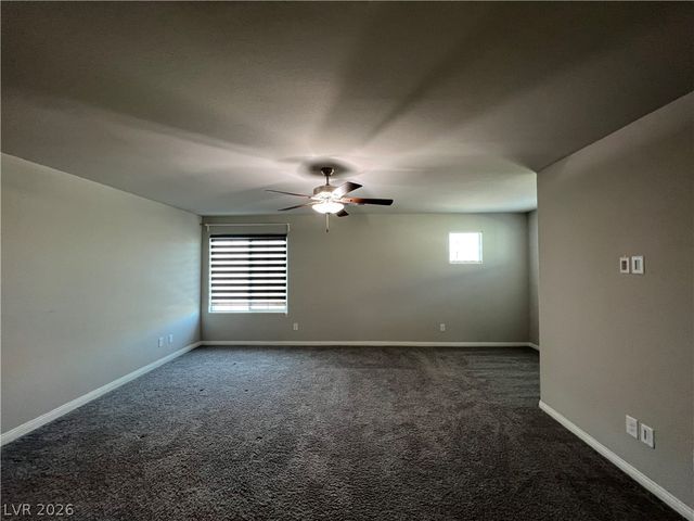 7521 Dragonfruit Avenue, Las Vegas, NV 89113
