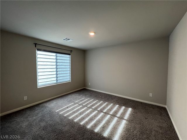 7521 Dragonfruit Avenue, Las Vegas, NV 89113
