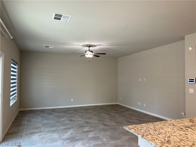 7521 Dragonfruit Avenue, Las Vegas, NV 89113