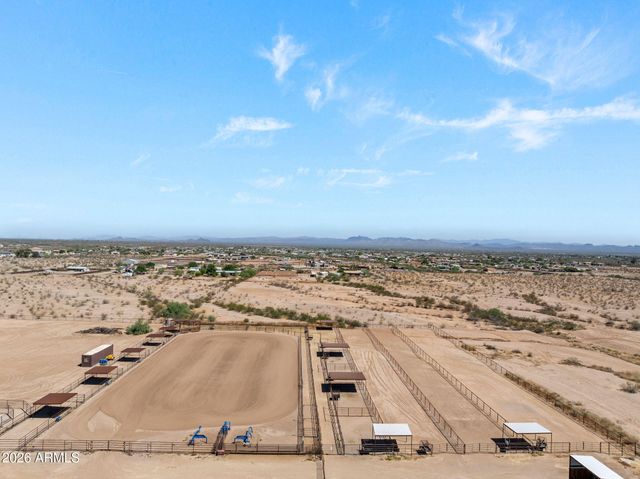 22544 W BARWICK Drive, Wittmann, AZ 85361