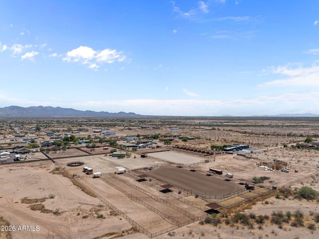22544 W BARWICK Drive, Wittmann, AZ 85361