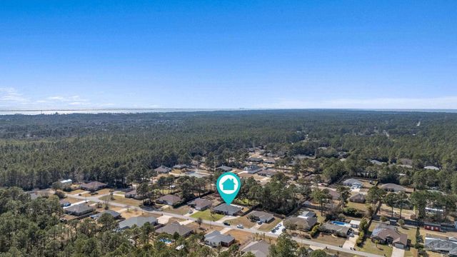 2381 Tumbleweed Dr, Navarre, FL 32566
