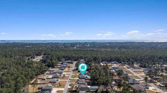 2381 Tumbleweed Dr, Navarre, FL 32566