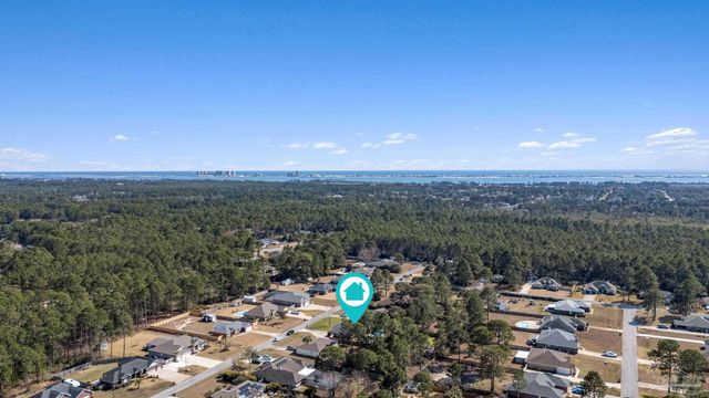 2381 Tumbleweed Dr, Navarre, FL 32566