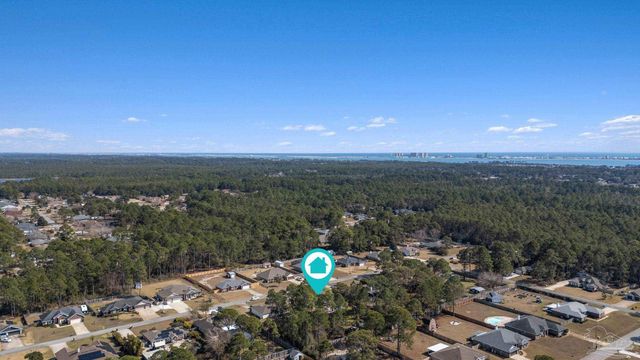 2381 Tumbleweed Dr, Navarre, FL 32566