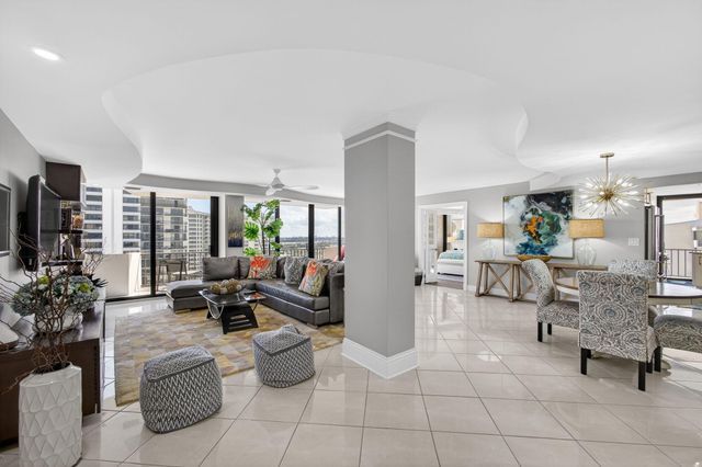 4200 N Ocean Drive 1-1804, Singer Island, FL 33404