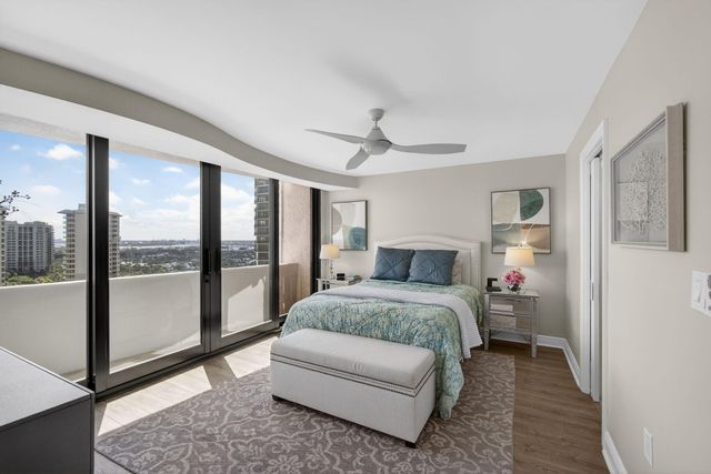 4200 N Ocean Drive 1-1804, Singer Island, FL 33404