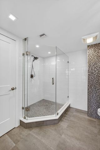 4200 N Ocean Drive 1-1804, Singer Island, FL 33404