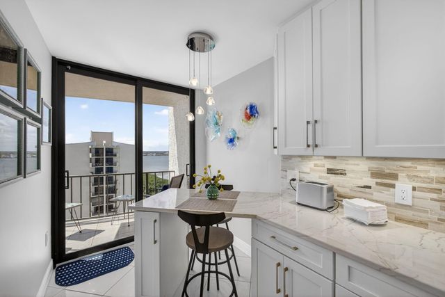 4200 N Ocean Drive 1-1804, Singer Island, FL 33404