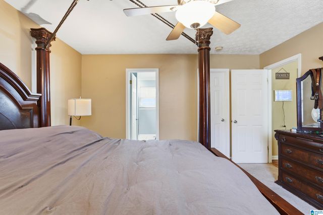 198 NICOLE TRAIL, Hayden, AL 35079