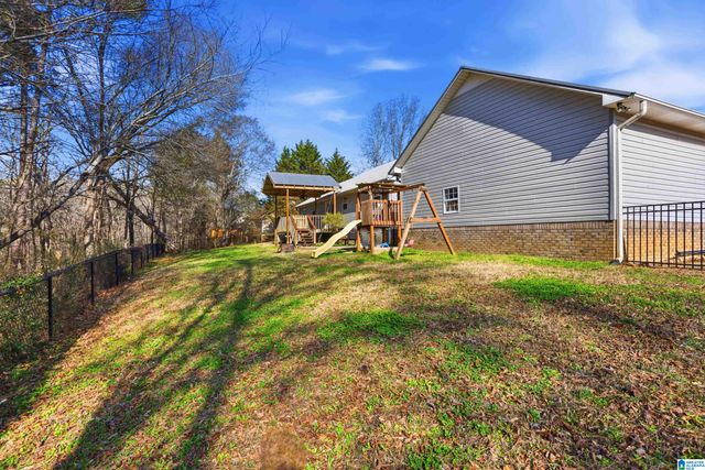 198 NICOLE TRAIL, Hayden, AL 35079
