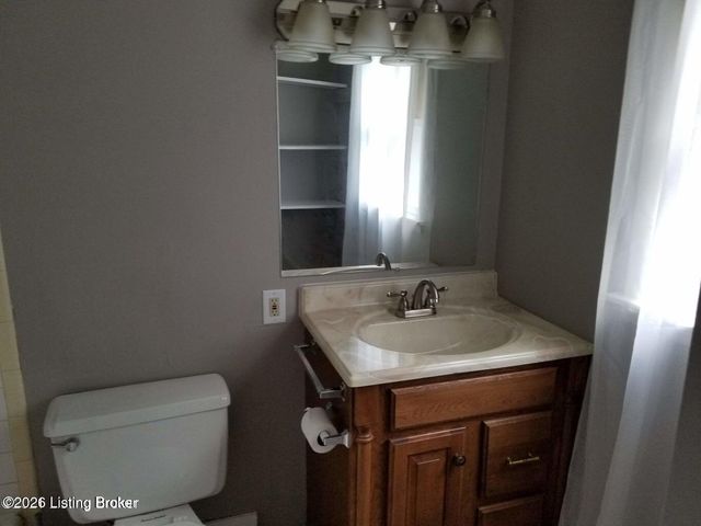 4501 S 6th St APT 56, Louisville, KY 40214