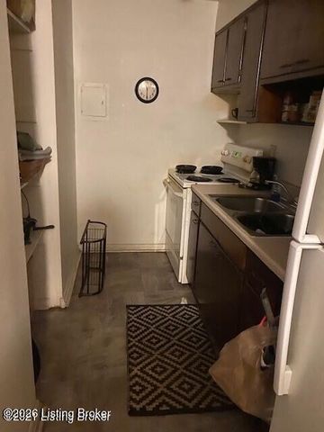 4501 S 6th St APT 56, Louisville, KY 40214
