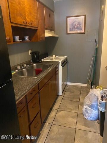 4501 S 6th St APT 56, Louisville, KY 40214