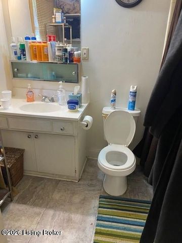 4501 S 6th St APT 56, Louisville, KY 40214