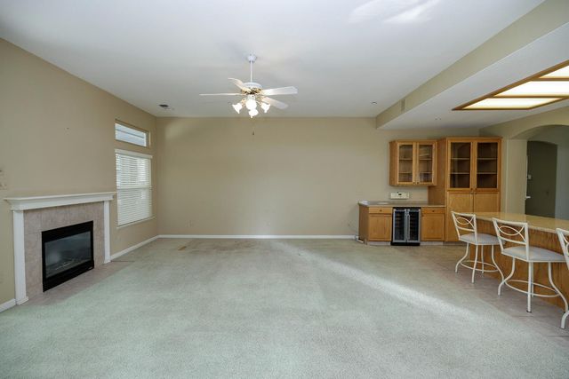 1807 Tartan Rd, Turlock, CA 95382