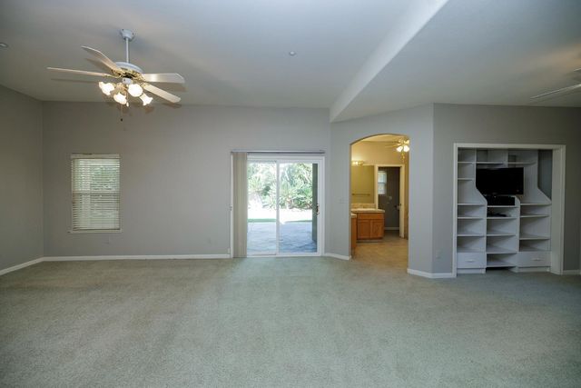 1807 Tartan Rd, Turlock, CA 95382