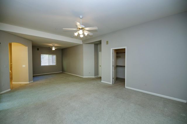 1807 Tartan Rd, Turlock, CA 95382