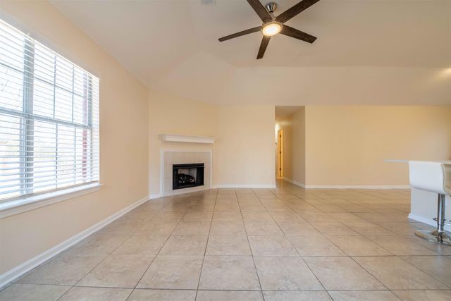 1158 CLEAR CREEK RD, Collierville, TN 38017