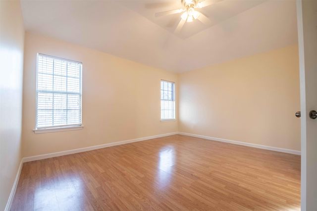 1158 CLEAR CREEK RD, Collierville, TN 38017