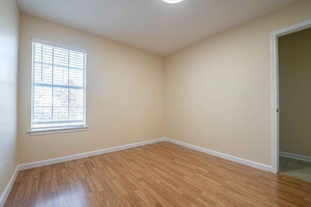 1158 CLEAR CREEK RD, Collierville, TN 38017