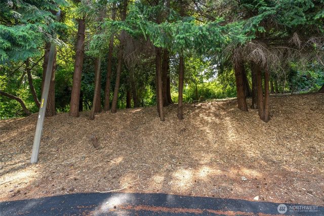 4224 Mitchell Drive, Anacortes, WA 98221