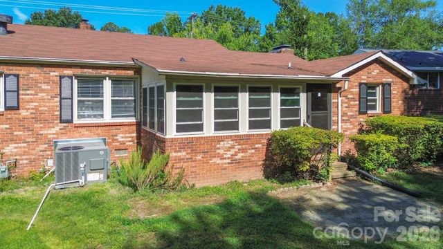 1708 Belmar Drive, Gastonia, NC 28052