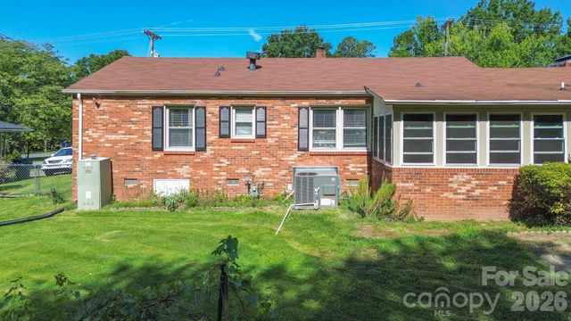 1708 Belmar Drive, Gastonia, NC 28052