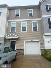 602 CHERRYVIEW DRIVE, Fredericksburg, VA 22405