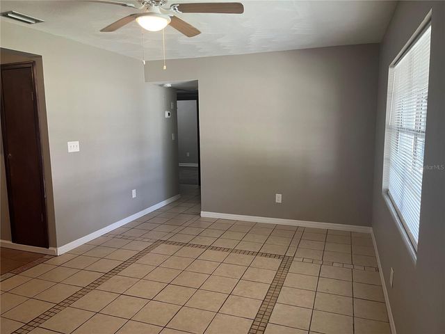 2337 N CRYSTAL LAKE DRIVE, Lakeland, FL 33801