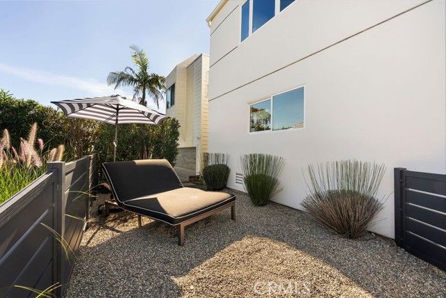 1973 Cortez Avenue, Laguna Beach, CA 92651