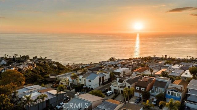 1973 Cortez Avenue, Laguna Beach, CA 92651