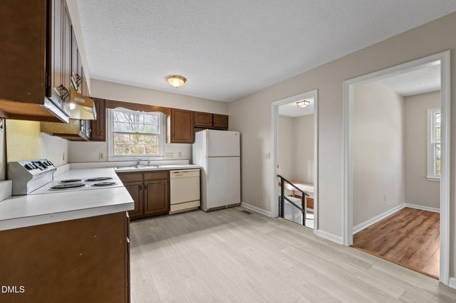 3805 Broadacres Drive, Greensboro, NC 27407