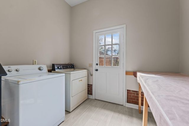 3805 Broadacres Drive, Greensboro, NC 27407