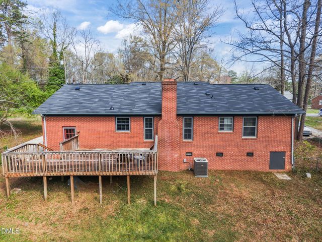3805 Broadacres Drive, Greensboro, NC 27407