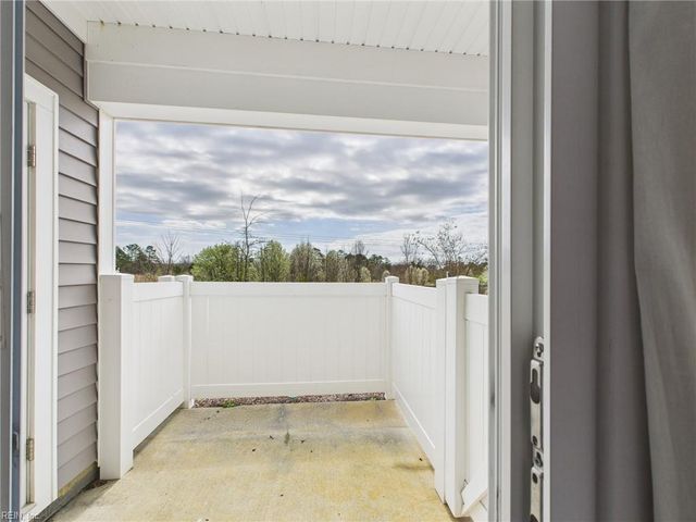 1111 Celia CT, Hampton, VA 23666