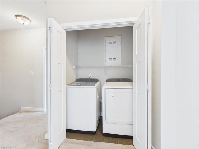 1111 Celia CT, Hampton, VA 23666