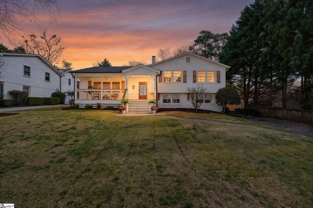 17 N Brookwood Drive, Greenville, SC 29605