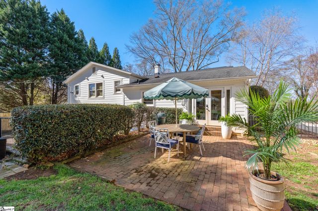 17 N Brookwood Drive, Greenville, SC 29605