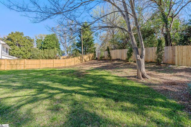 17 N Brookwood Drive, Greenville, SC 29605