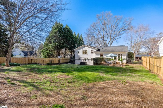 17 N Brookwood Drive, Greenville, SC 29605