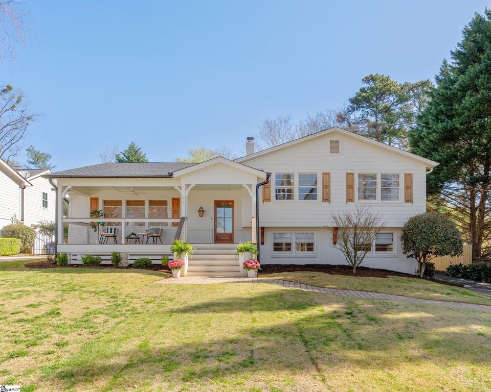 17 N Brookwood Drive, Greenville, SC 29605