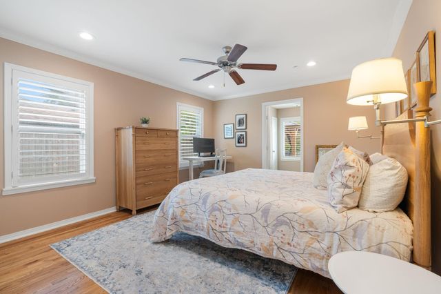 1115 Woodhill Road, Houston, TX 77008