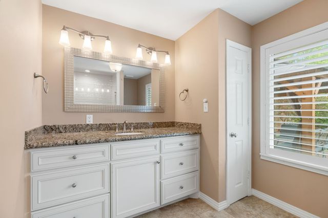 1115 Woodhill Road, Houston, TX 77008