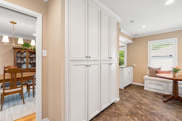 1115 Woodhill Road, Houston, TX 77008