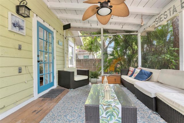 1712 SIESTA DRIVE, Sarasota, FL 34239